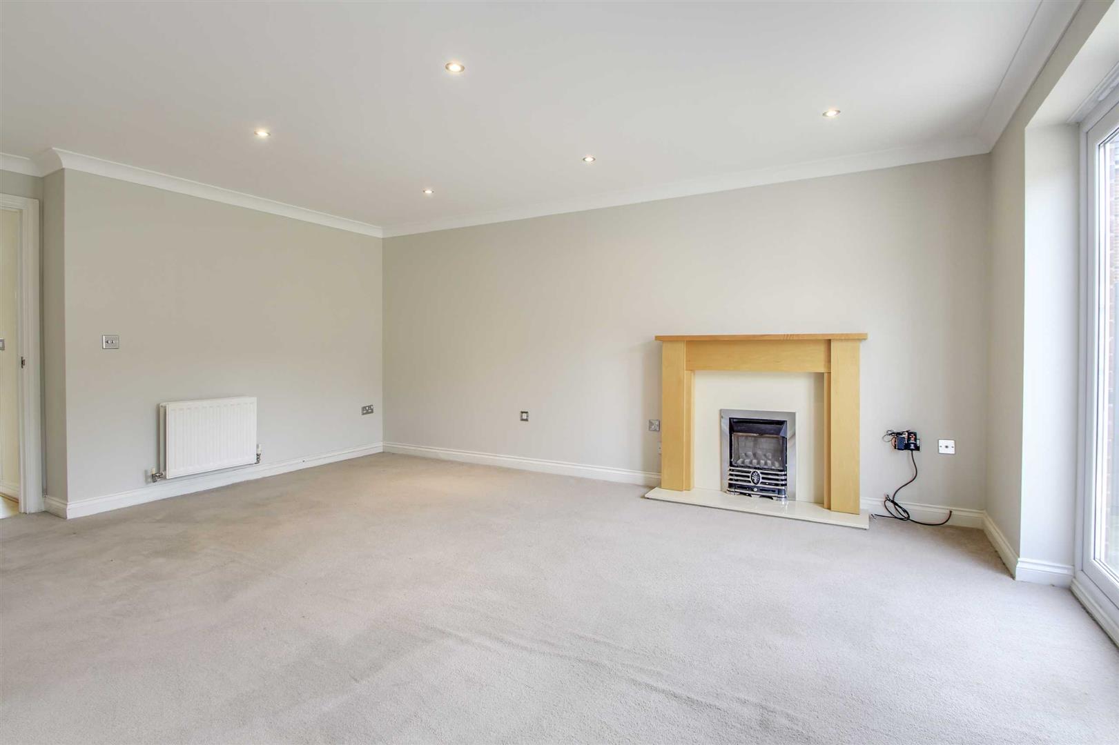 Randall Drive, Oxley Park, Milton Keynes